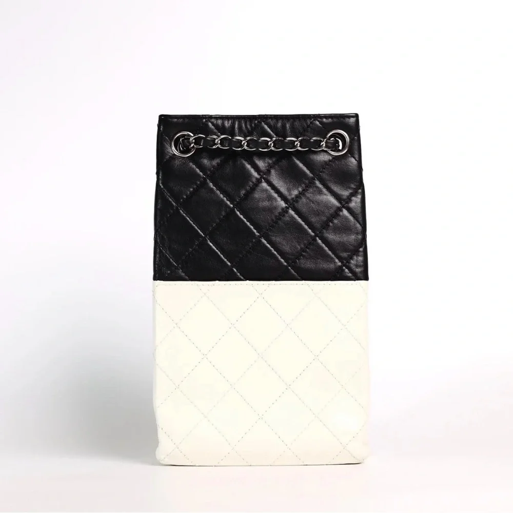 Chanel Black/White Bag - Picture 2 of 7